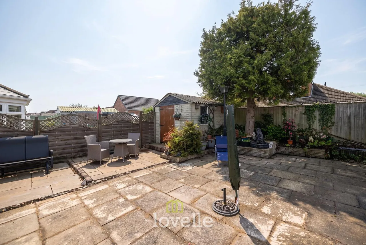 St. Johns Road, Humberston, DN36, photo 25