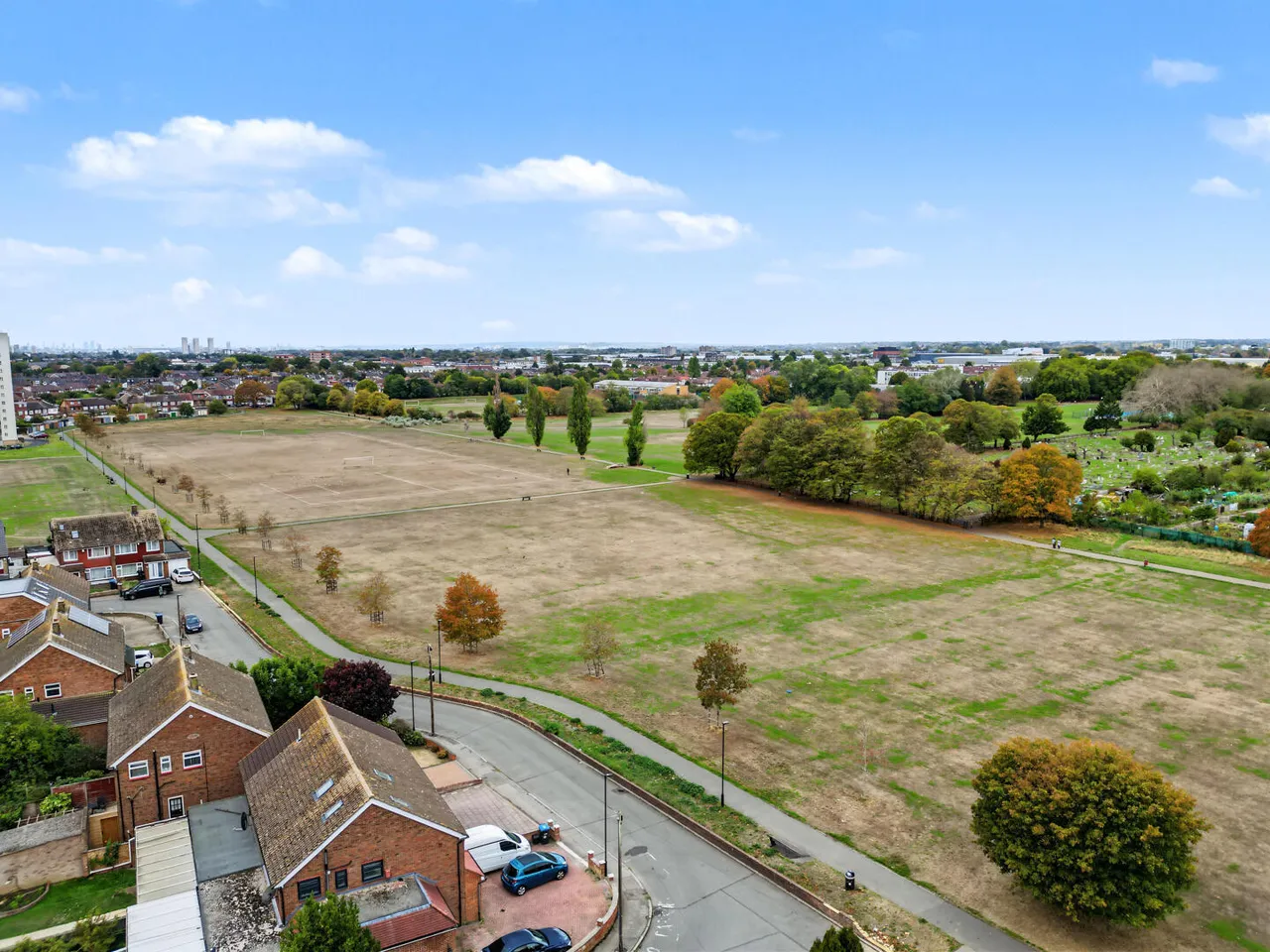Ambleside Crescent, Enfield, EN3, photo 30