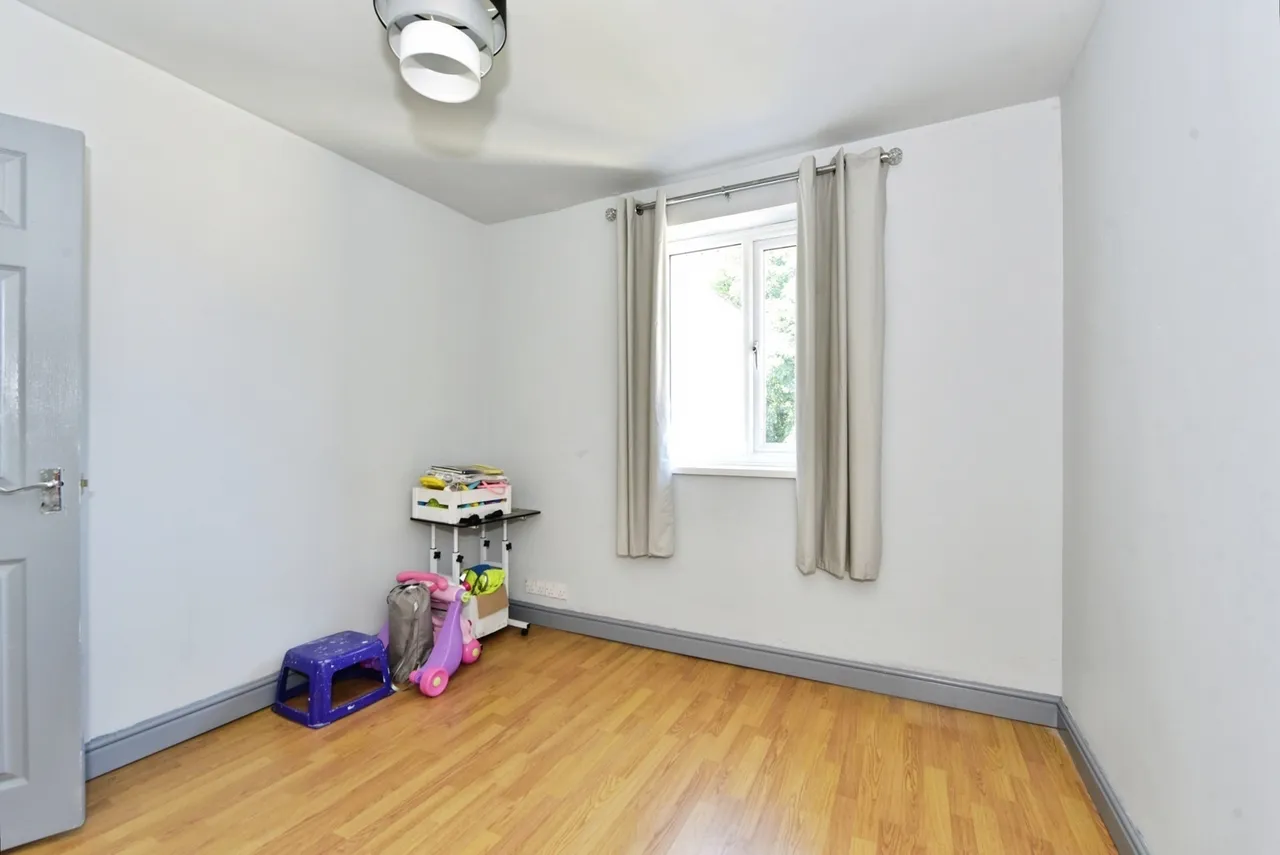Kirkdale Drive, Sheffield, South Yorkshire, S13, photo 17