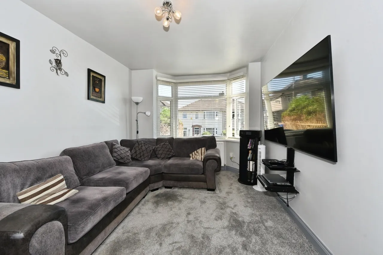 Kirkdale Drive, Sheffield, South Yorkshire, S13, photo 2