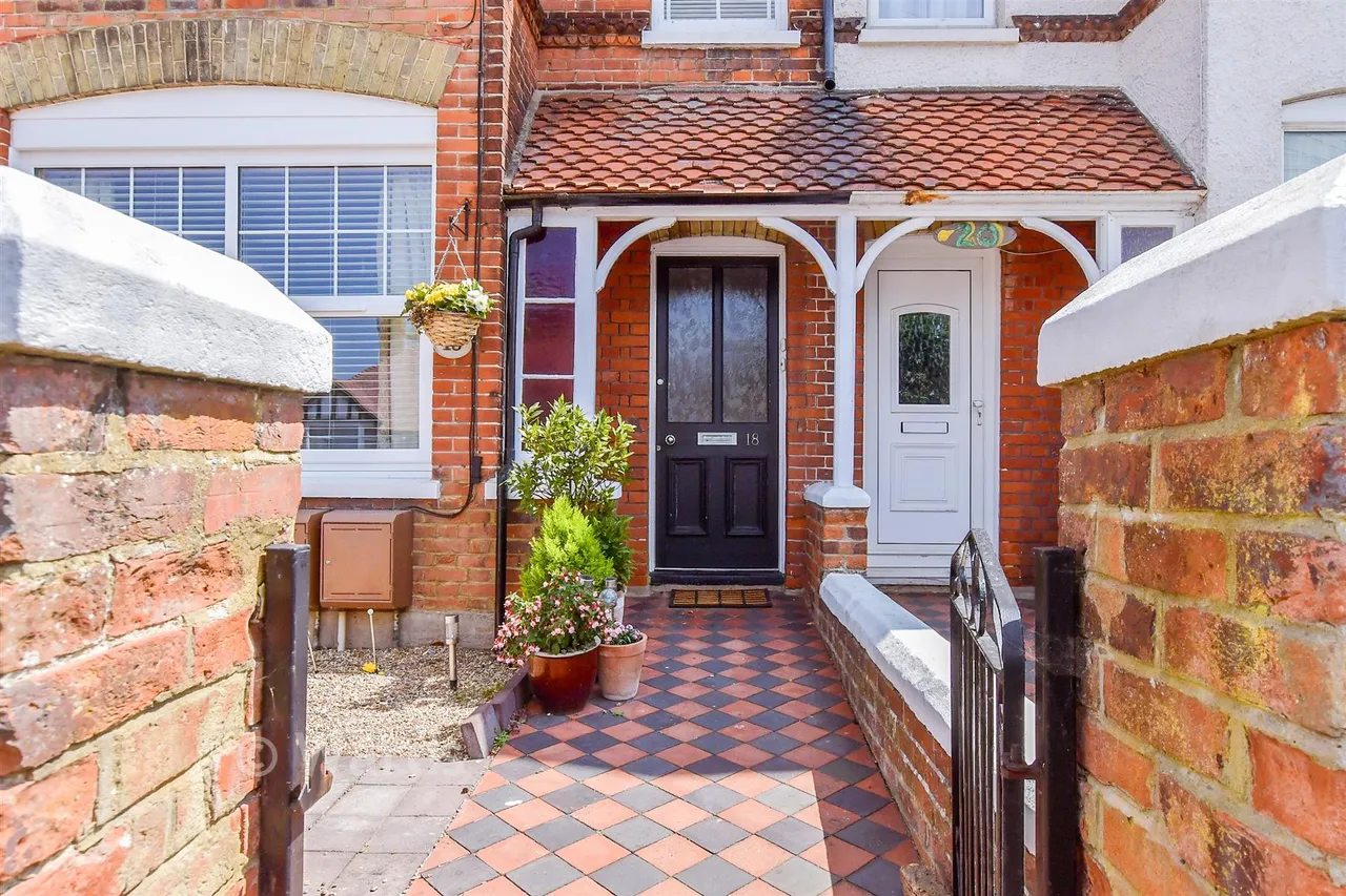 Douglas Road, Herne Bay, CT6, photo 10