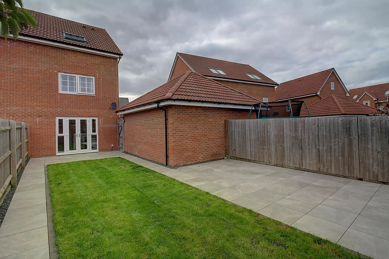 Fleece Lane, Nuneaton, CV11, photo 22