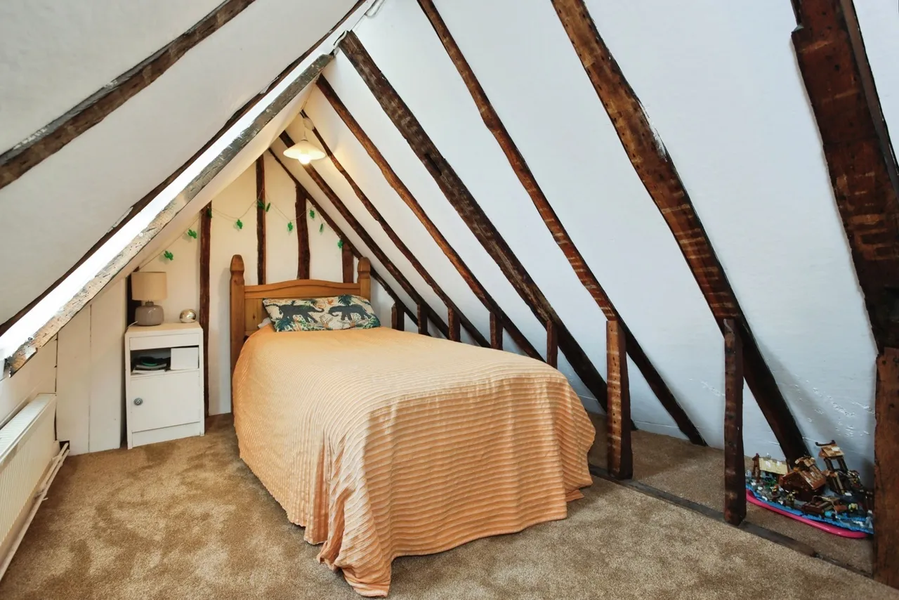 Waterloo Road, Cranbrook, TN17, photo 13