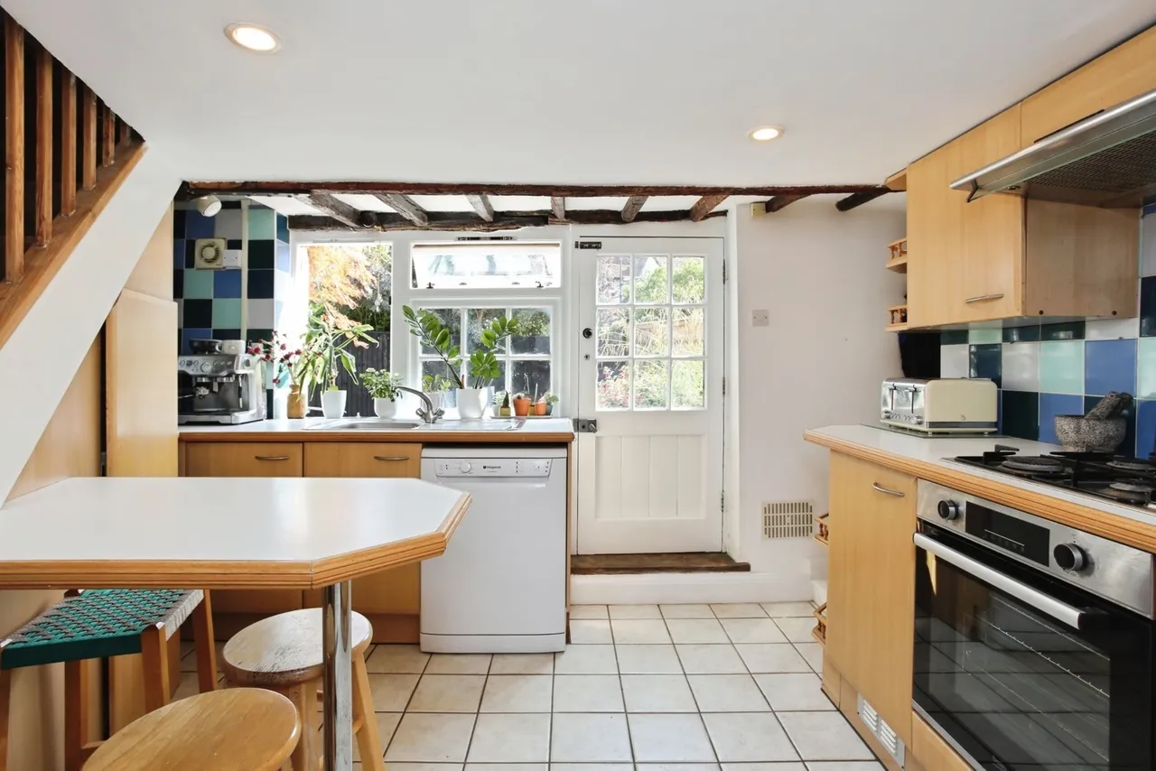 Waterloo Road, Cranbrook, TN17, photo 9