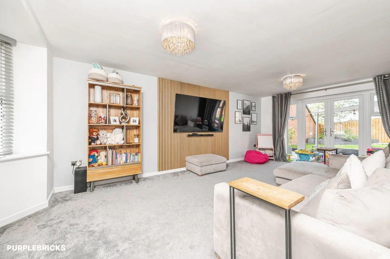Alexandra Lane, Wakefield, WF4, photo 5