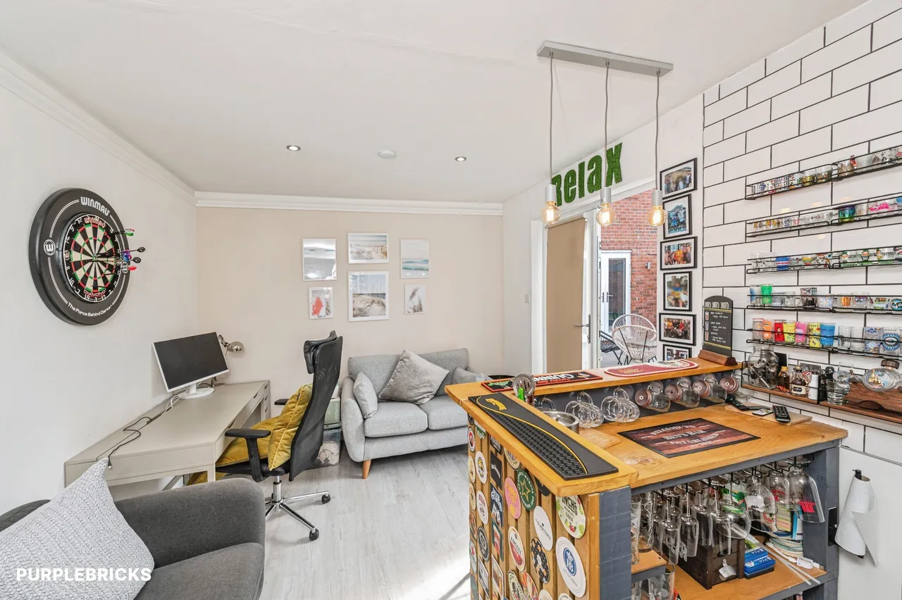 Alexandra Lane, Wakefield, WF4, photo 21