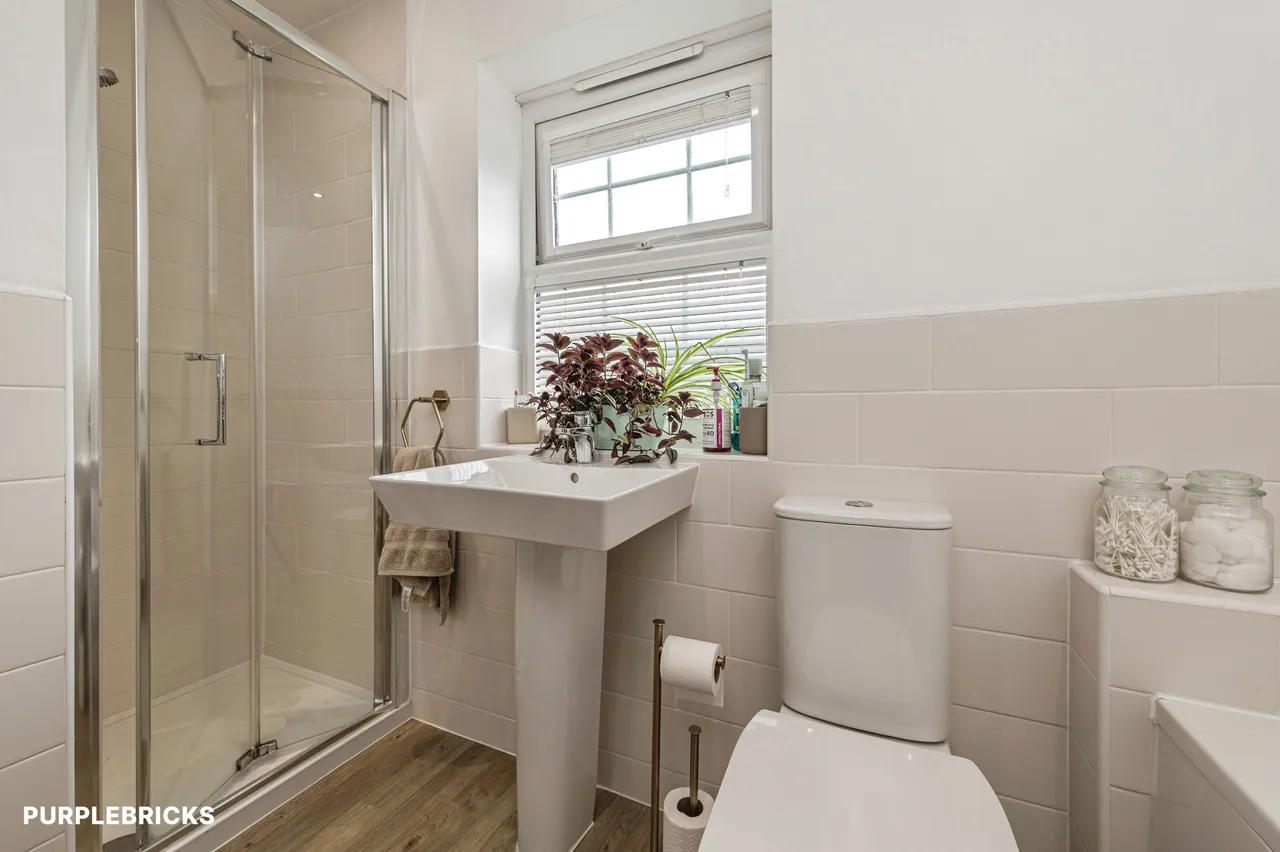 Alexandra Lane, Wakefield, WF4, photo 12