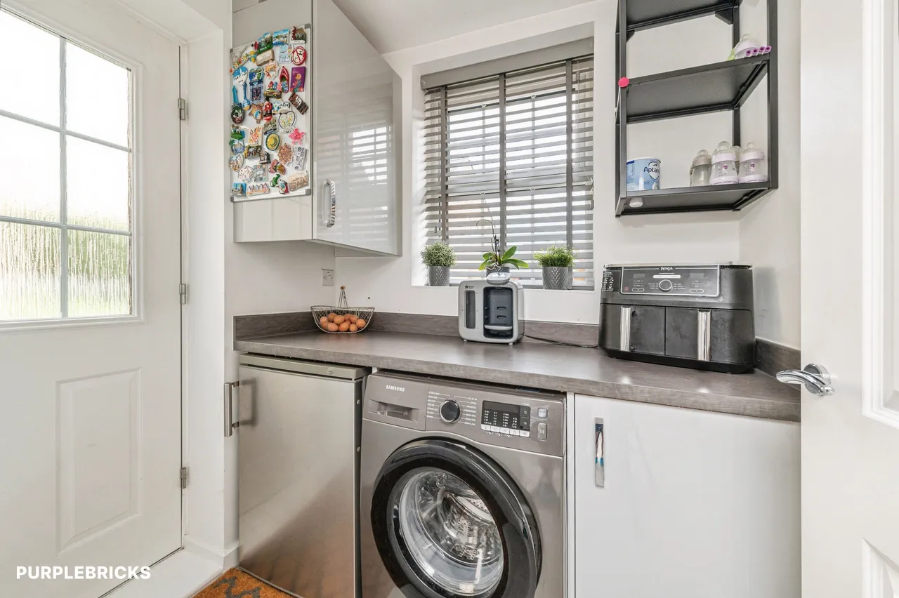 Alexandra Lane, Wakefield, WF4, photo 8