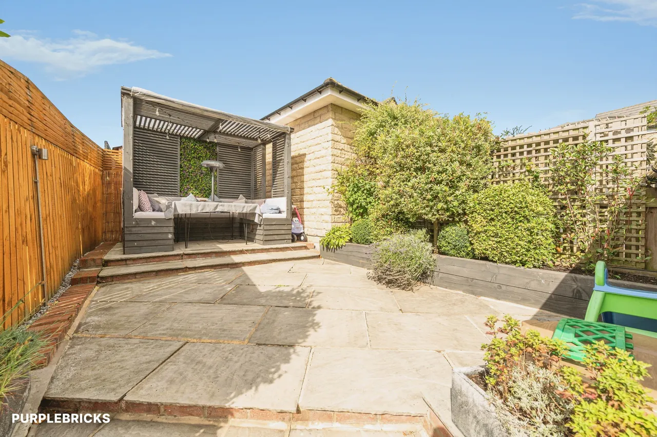 Alexandra Lane, Wakefield, WF4, photo 25