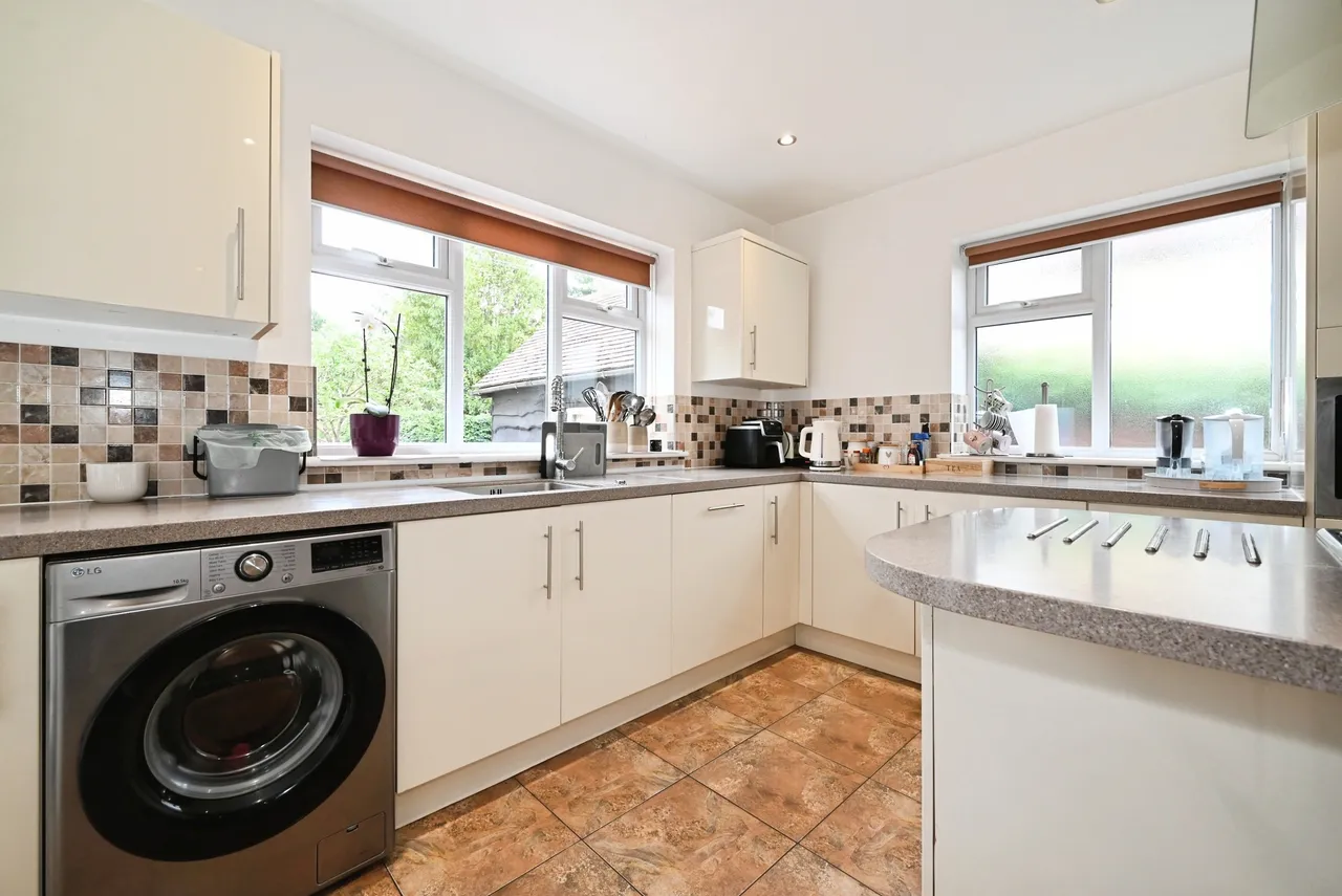 Church Road, Reading, RG6, photo 6