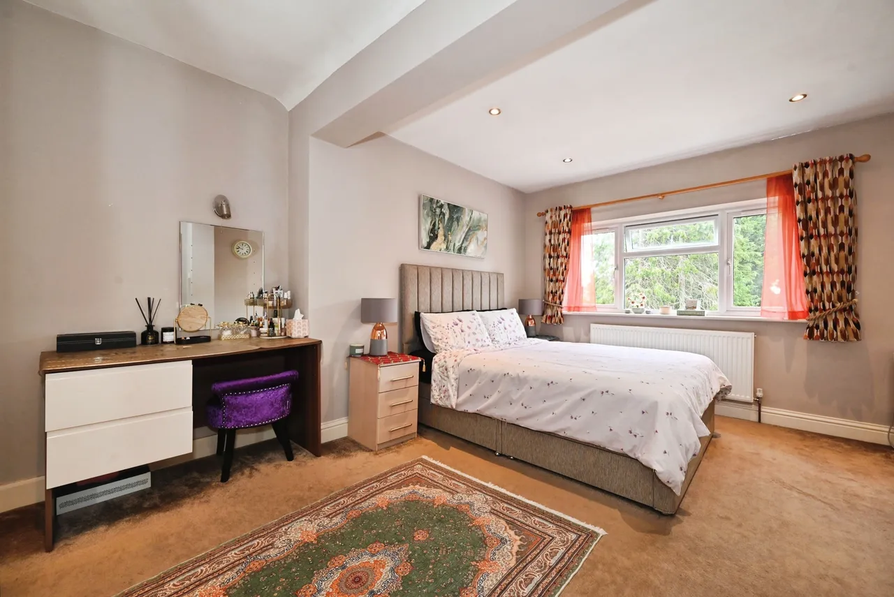 Church Road, Reading, RG6, photo 12