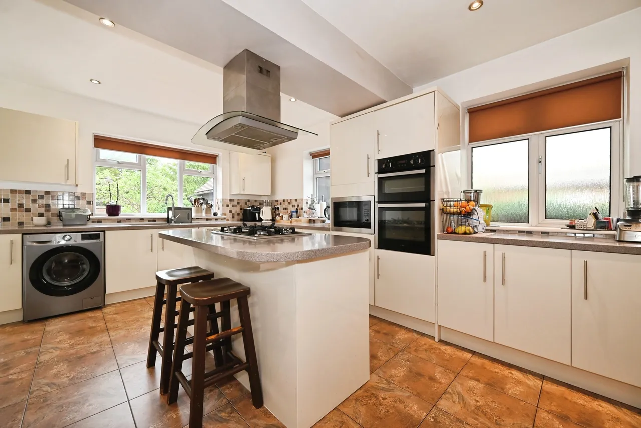 Church Road, Reading, RG6, photo 4