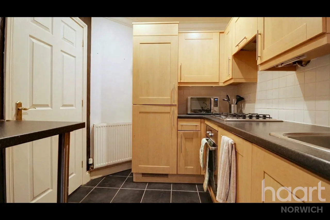 Tesmonde Close, NR5, photo 5