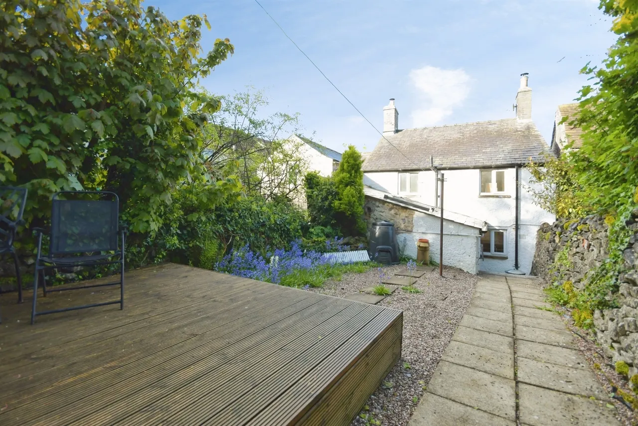 Queen Street, Tideswell, SK17, photo 2