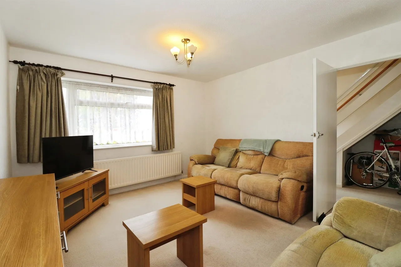 Witcombe, Yate, BS37, photo 4