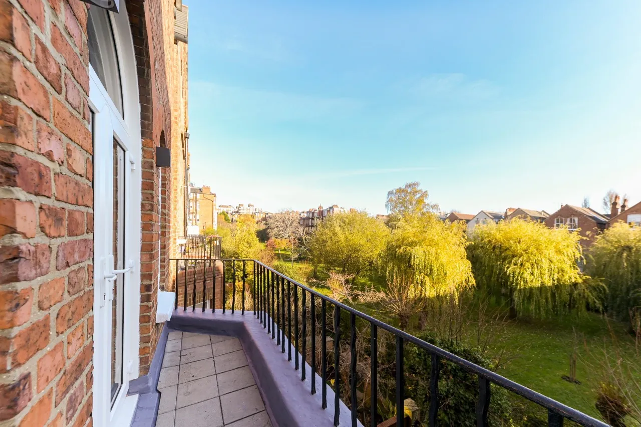 Canfield Gardens, London, NW6, photo 6