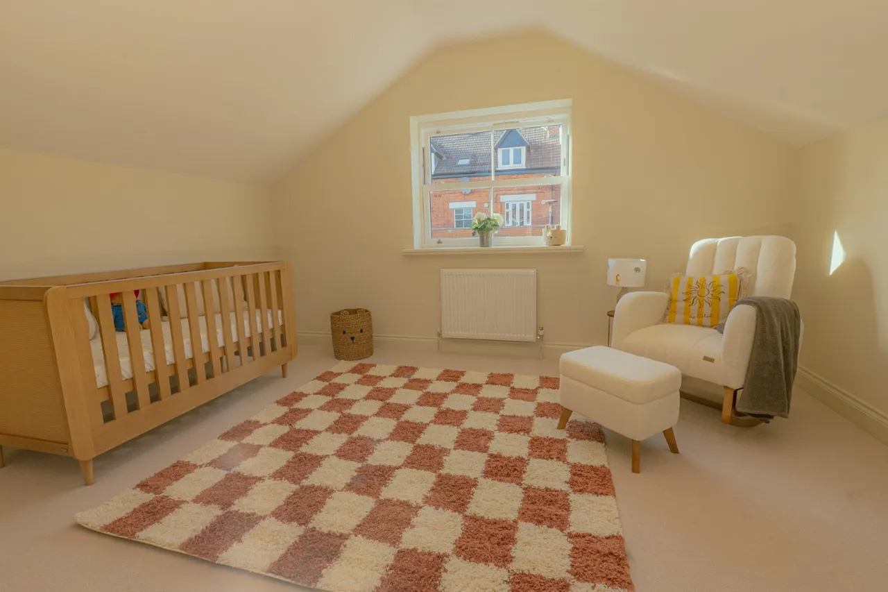 Platts Lane, London, NW3, photo 10