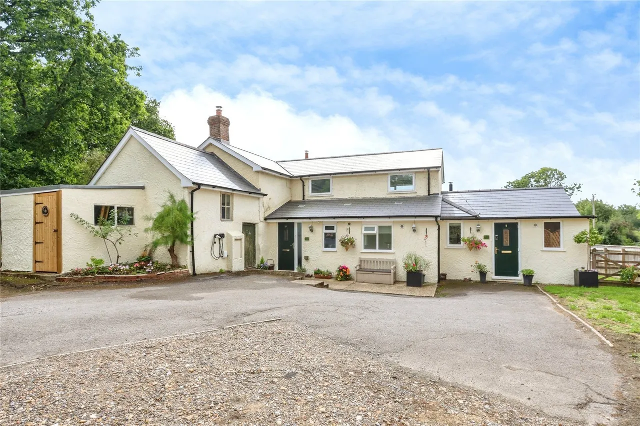 4 bed house for sale, Jubilee Hill, Woodlands, BH21