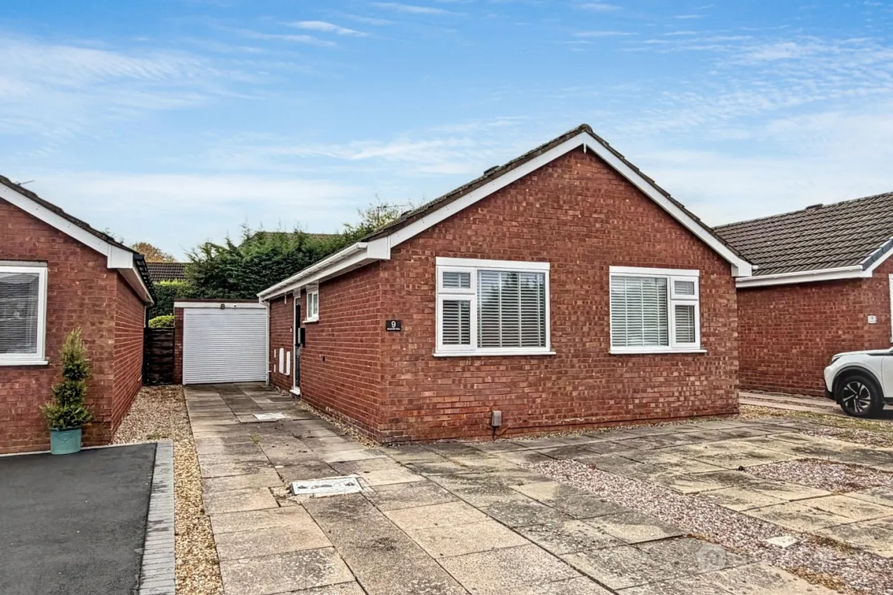 3 bed house for sale, Skelwith Rise, St Nicolas Park, CV11