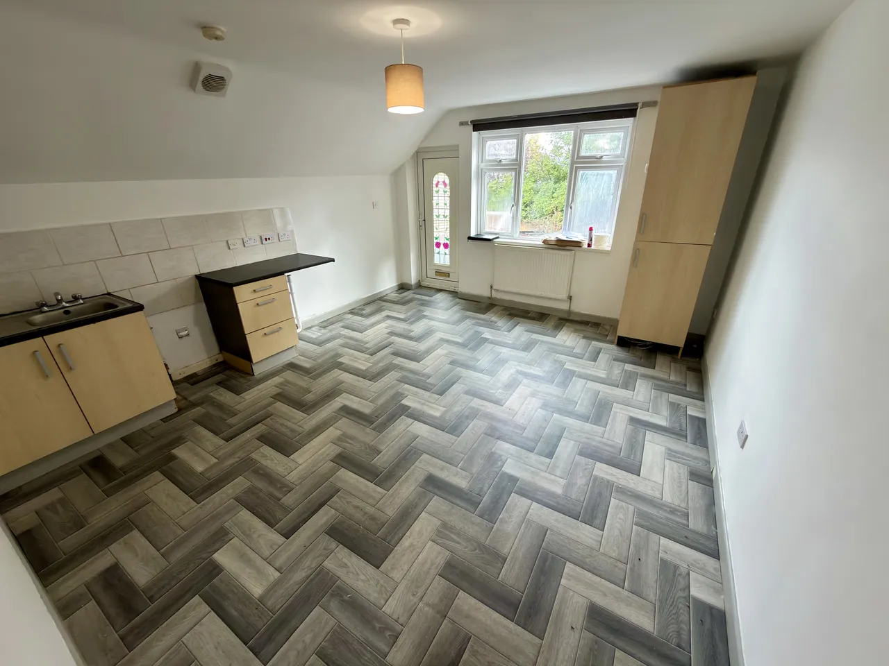 Lower Prestwood Road, Wolverhampton, WV11, photo 3