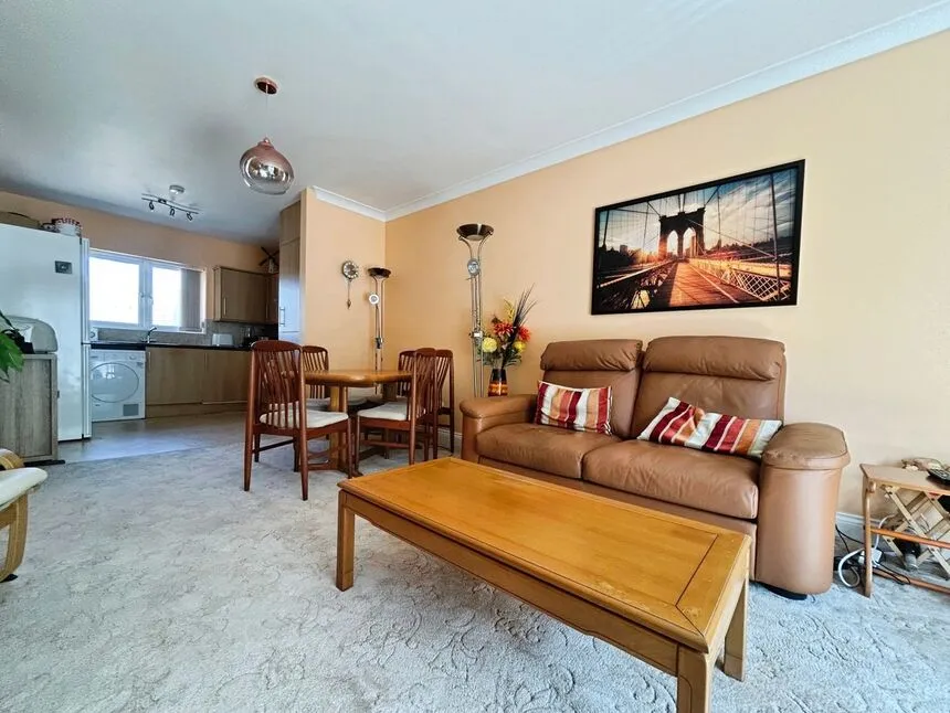 Brickfield Farm Close, Longfield, Kent, DA3, photo 5