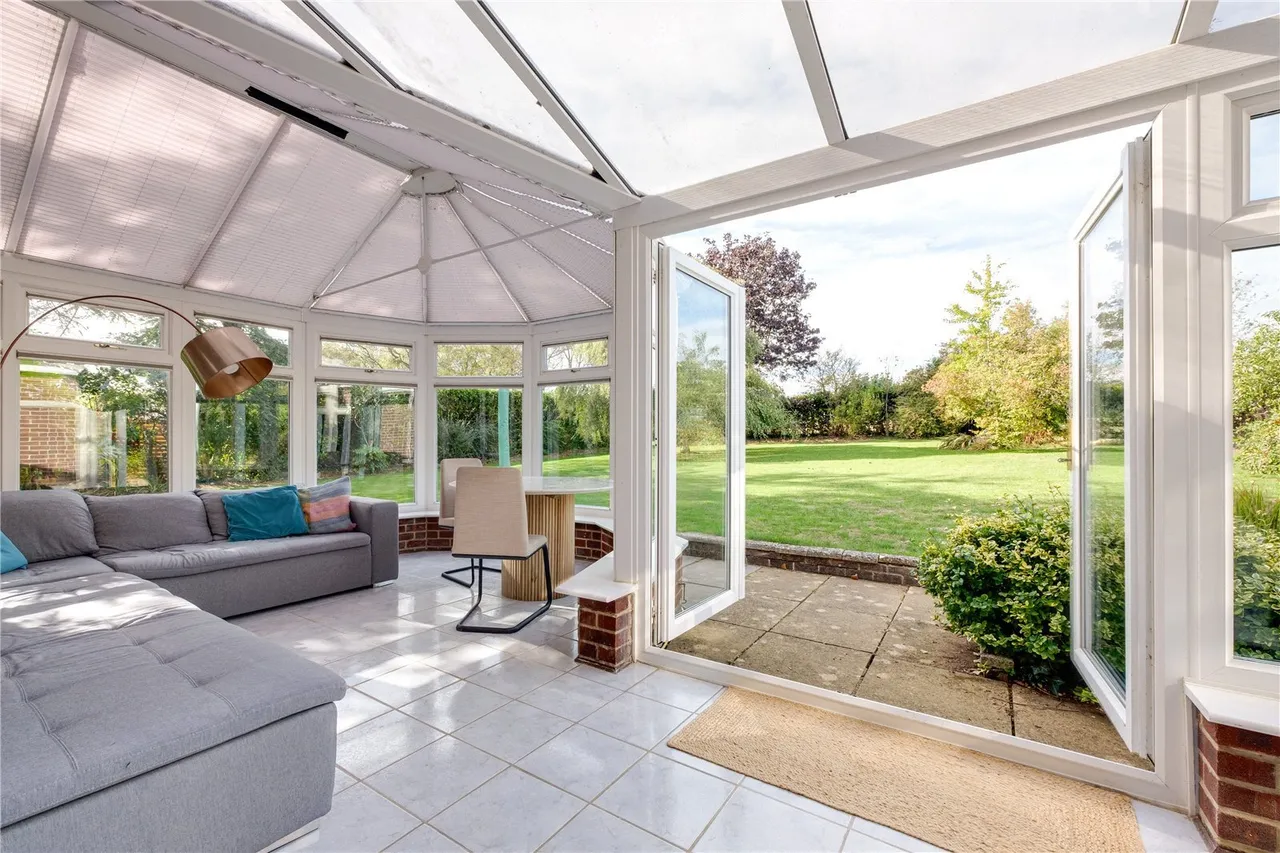 Bradford Road, Sherborne, DT9, photo 5