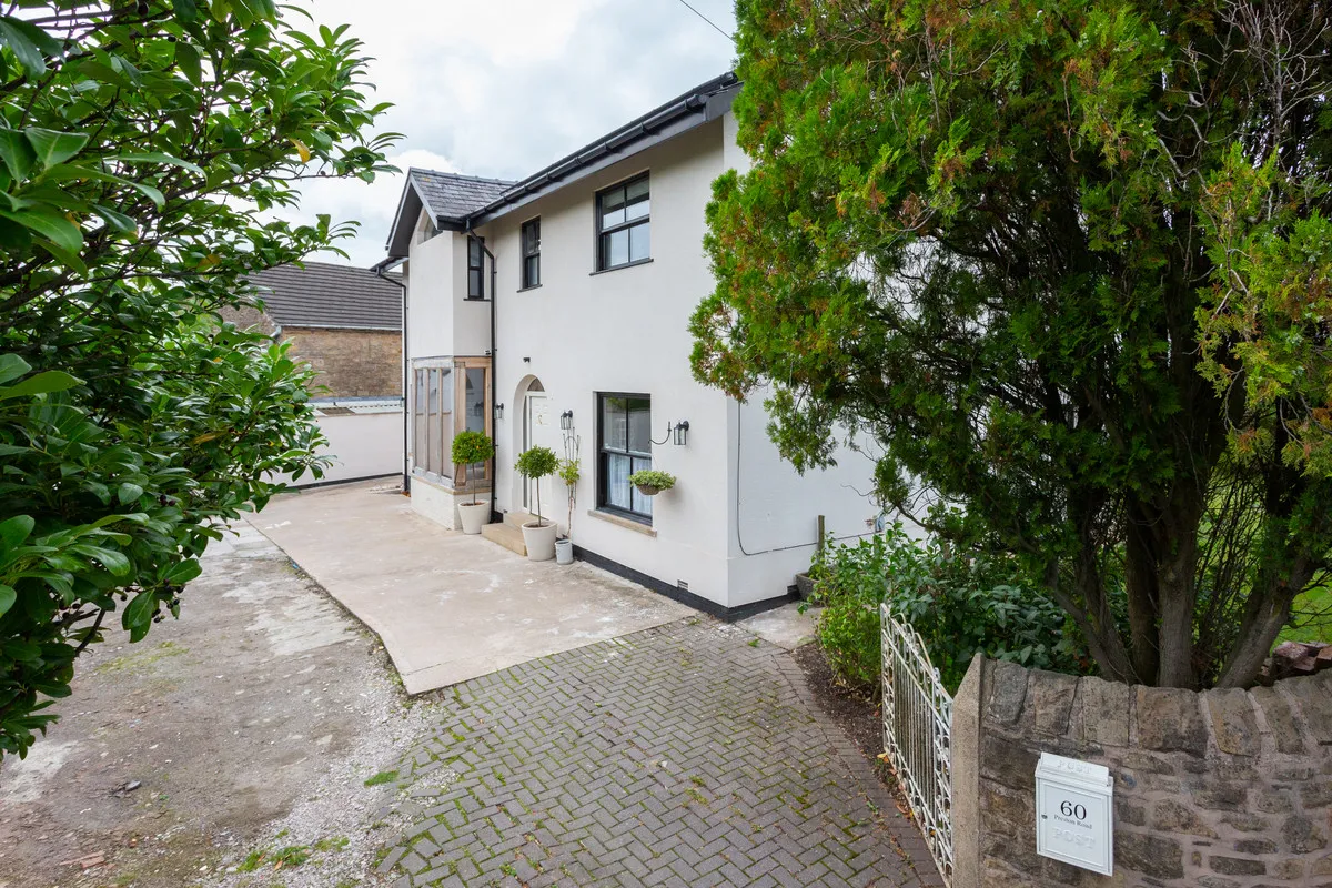 Longridge, PR3, photo 2