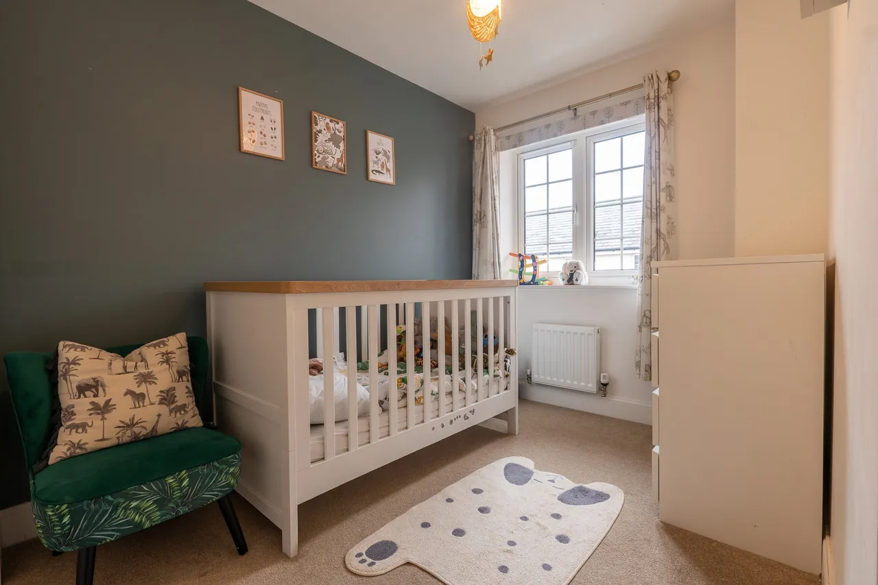 Goswell Square, Alton, GU34, photo 24
