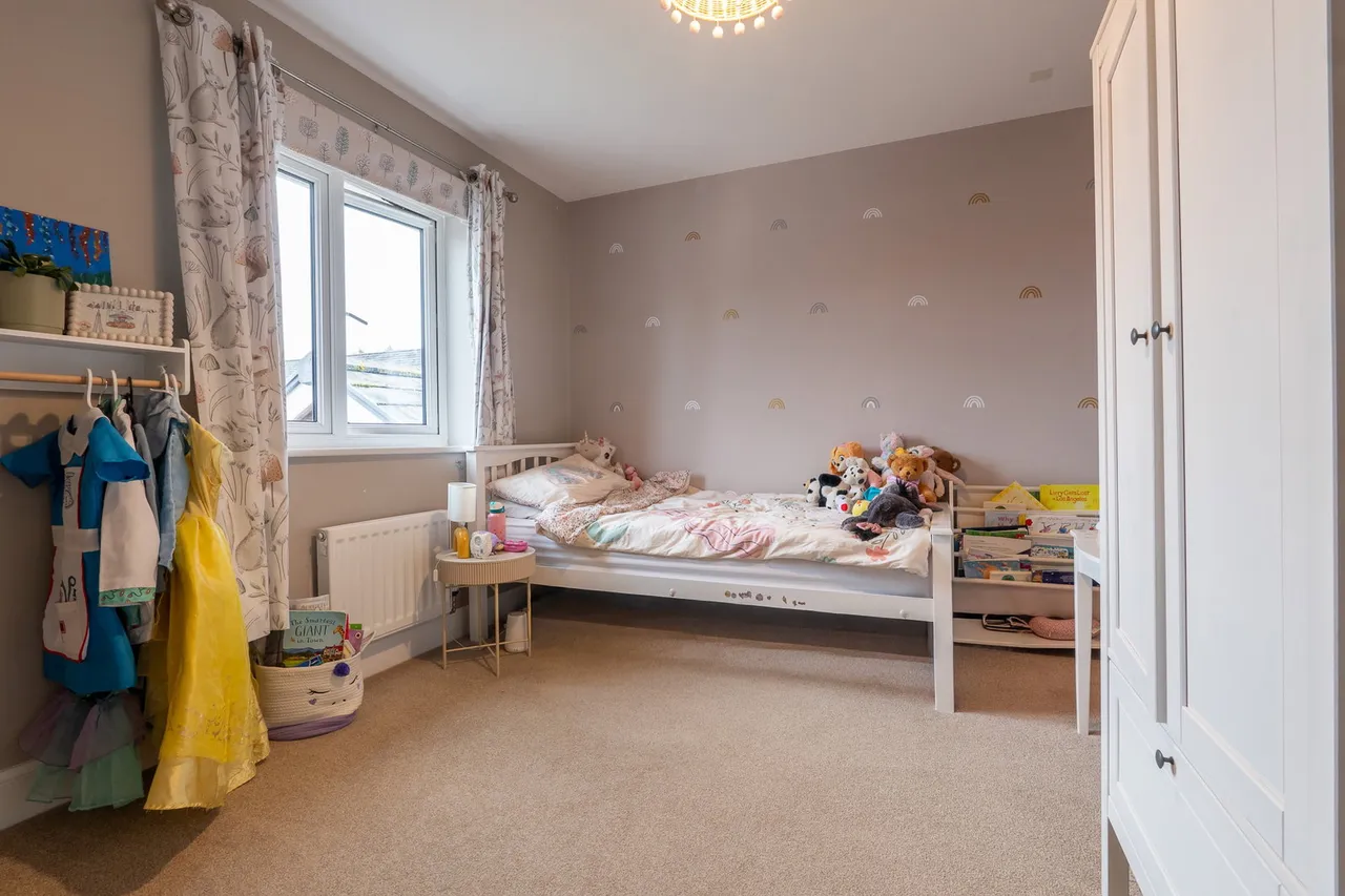 Goswell Square, Alton, GU34, photo 22