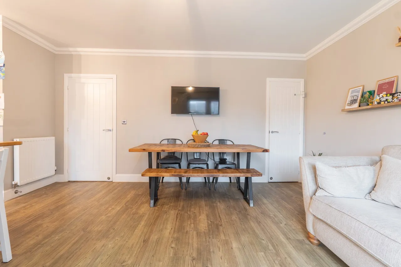 Goswell Square, Alton, GU34, photo 15