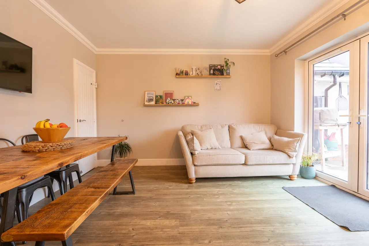 Goswell Square, Alton, GU34, photo 14