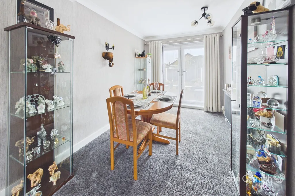 Fairham Avenue, Gotham, photo 6