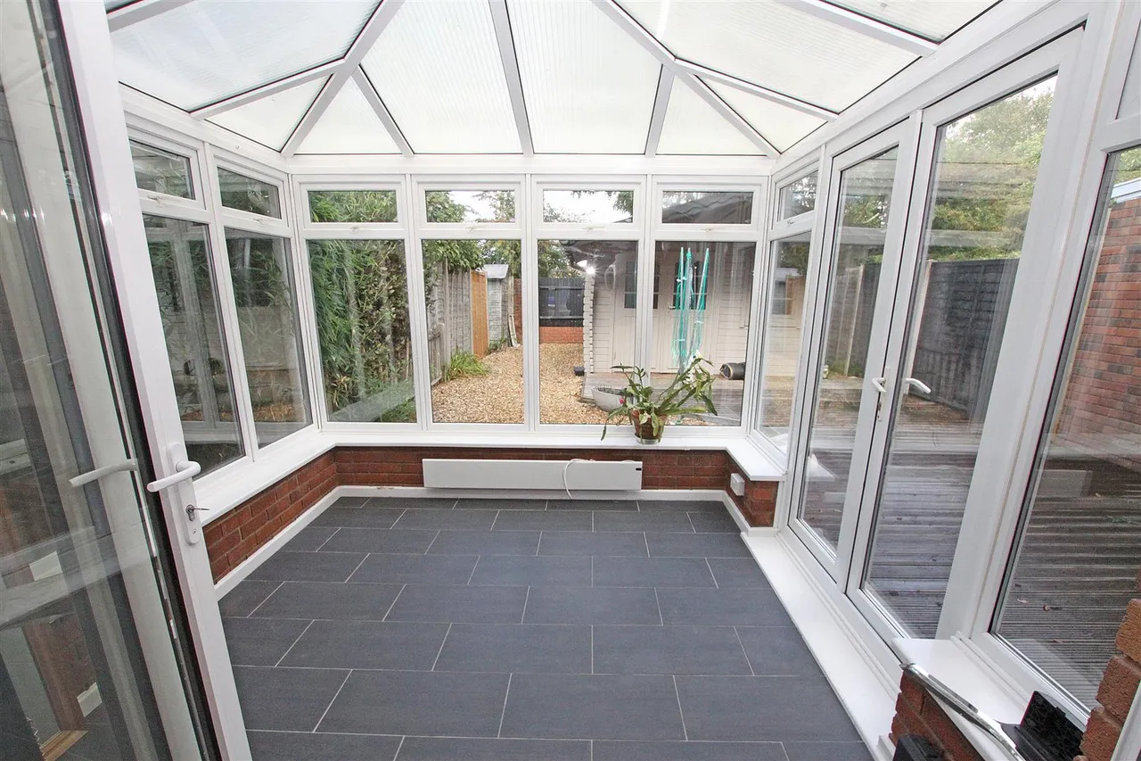 Tincleton Gardens, Bournemouth, photo 7