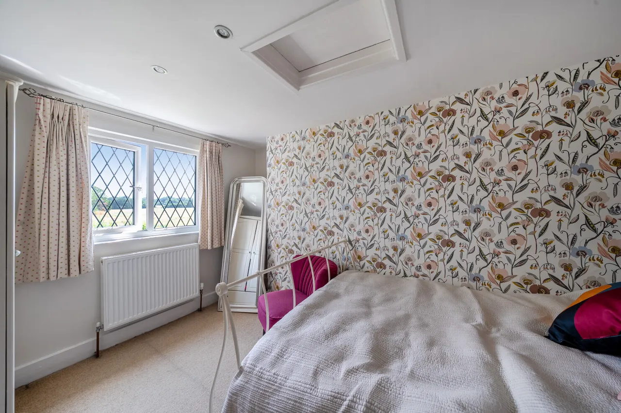 The Old Coach Road, Hertford, SG14, photo 14