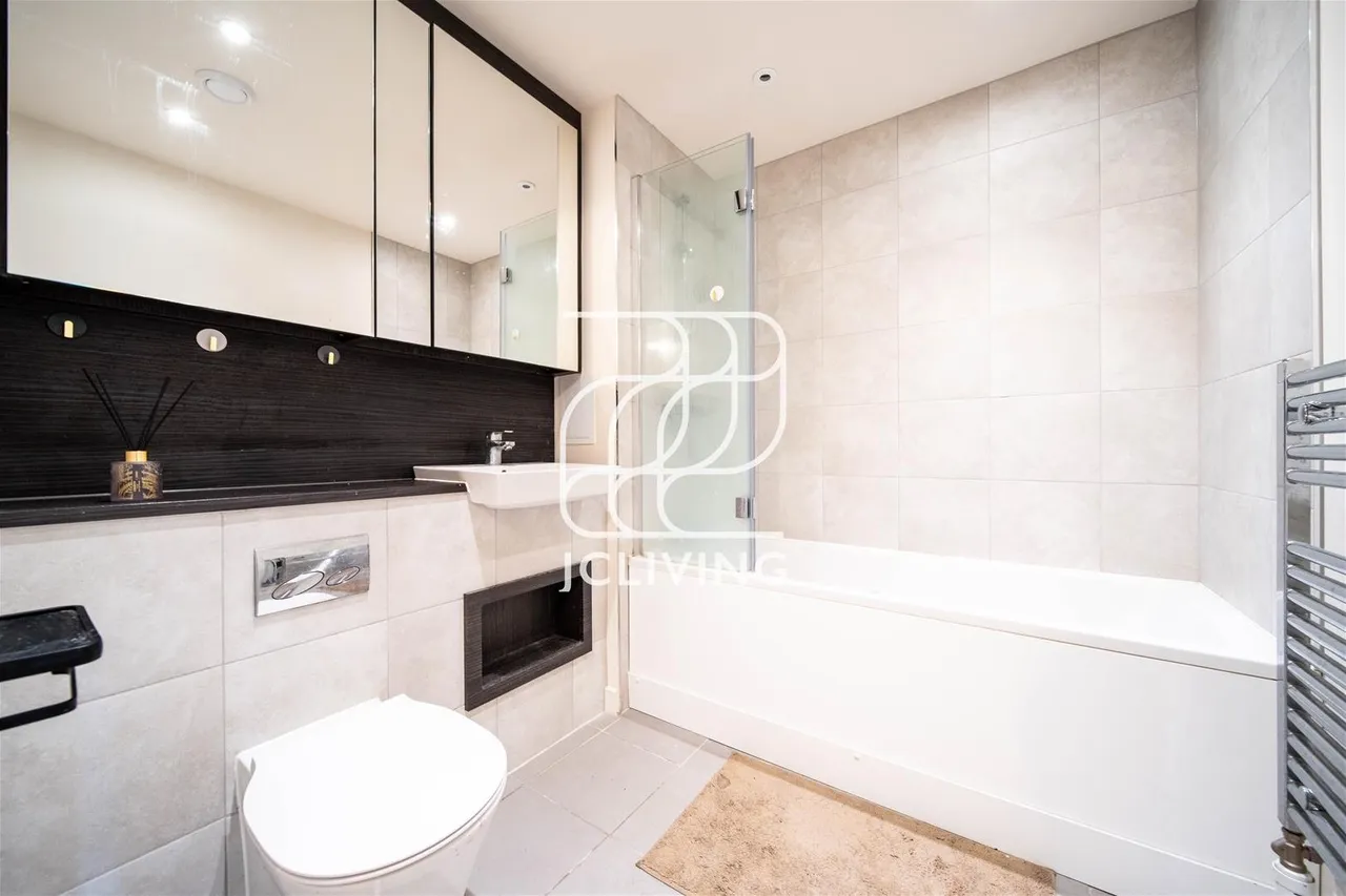 North End Road, Wembley, HA9, photo 10