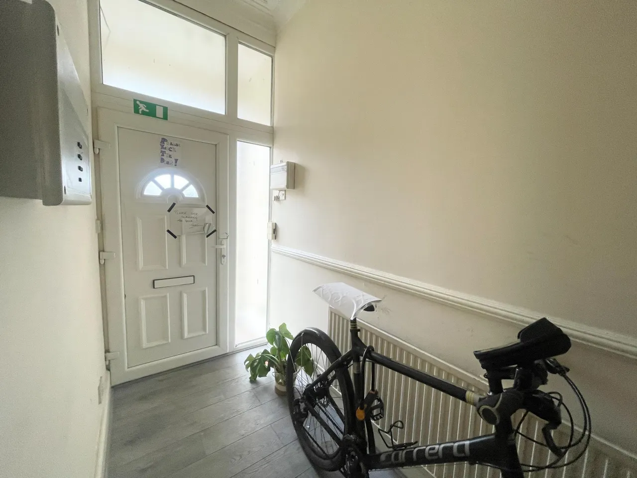 Barlow Moor Road, Chorlton, Manchester, M21, photo 2
