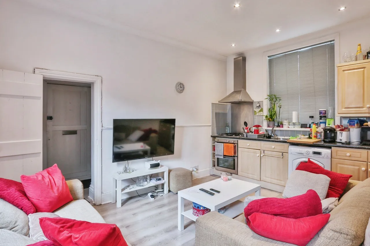 Wimborne Road, Bournemouth, BH2, photo 3
