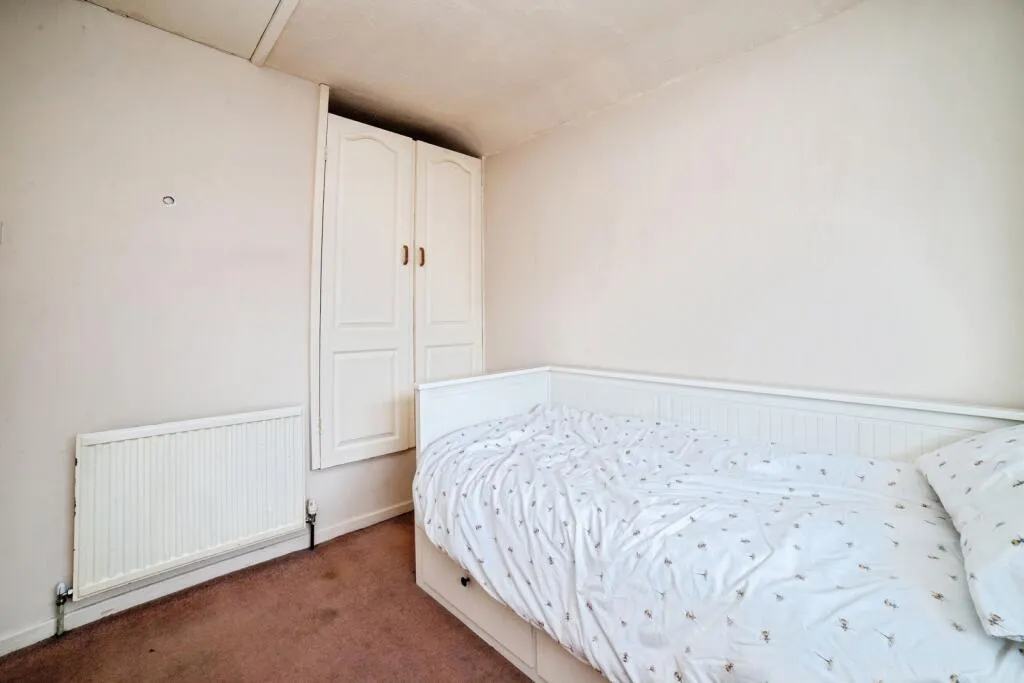Abington Avenue, Sutton-In-Ashfield, NG17, photo 12