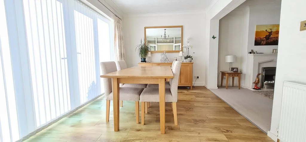 Mountain Ash Avenue, Leigh-On-Sea, Essex, SS9 4SZ, photo 8