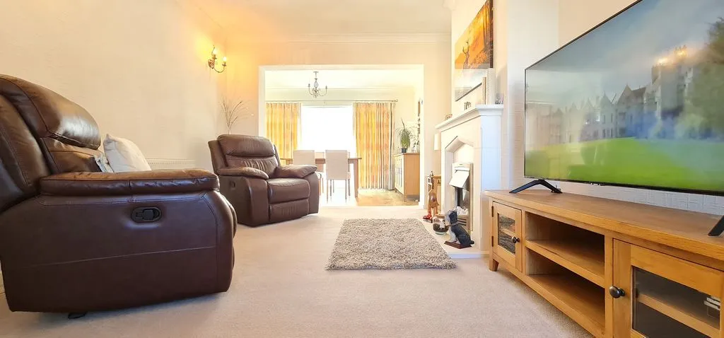Mountain Ash Avenue, Leigh-On-Sea, Essex, SS9 4SZ, photo 7