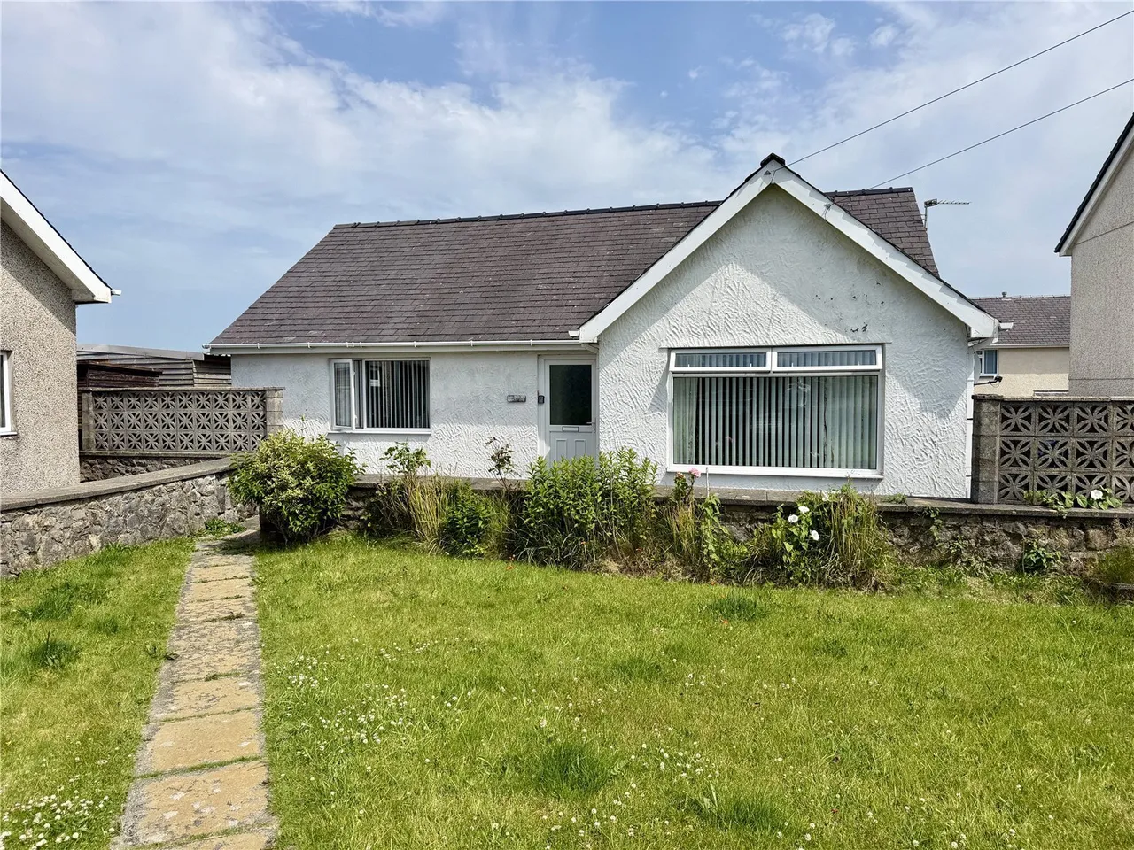 2 bed house for sale, Ffordd Cildwrn, Llangefni