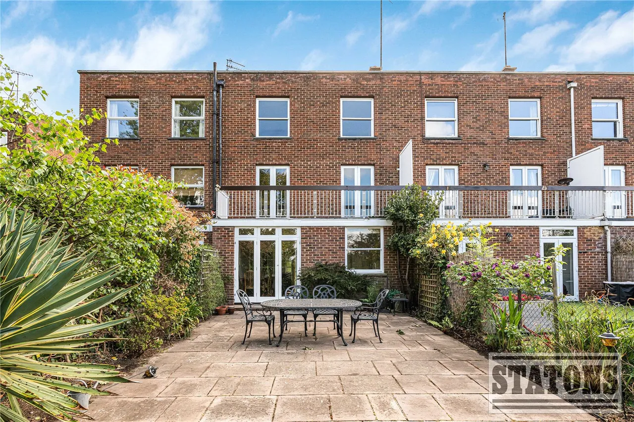 Baxendale, Whetstone, London, N20 0EG, photo 20