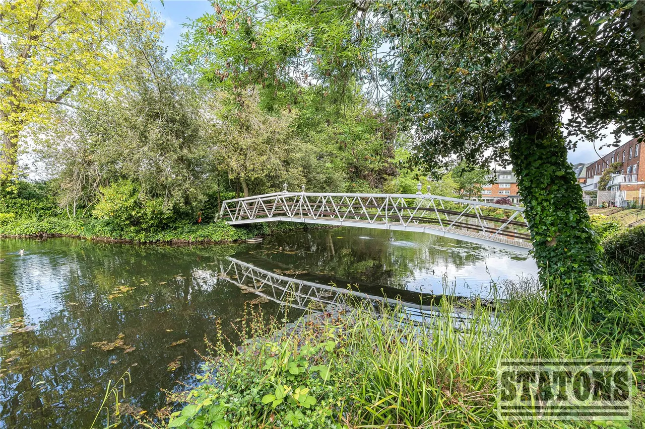 Baxendale, Whetstone, London, N20 0EG, photo 22
