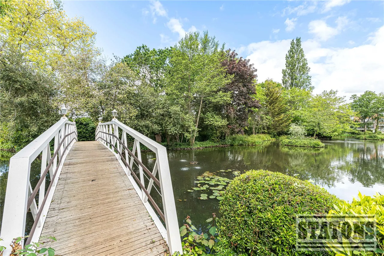 Baxendale, Whetstone, London, N20 0EG, photo 23