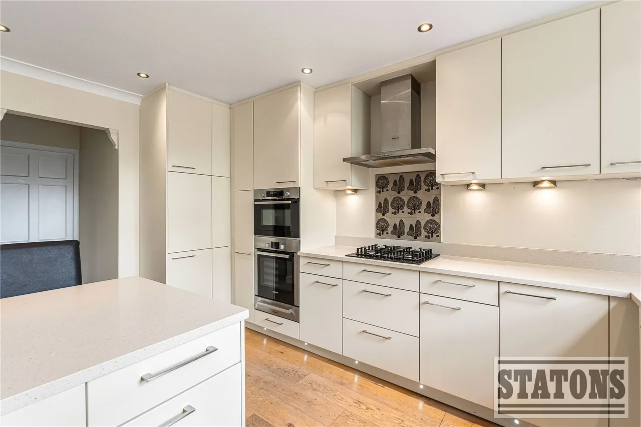 Baxendale, Whetstone, London, N20 0EG, photo 4