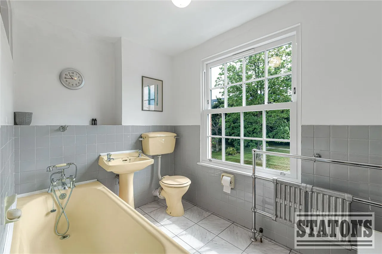 Baxendale, Whetstone, London, N20 0EG, photo 15
