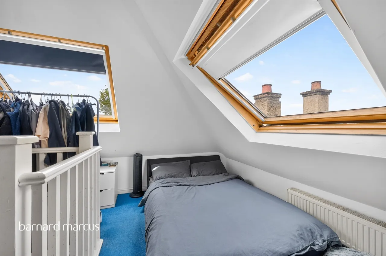 Wheelers Lane, Epsom, KT18, photo 11