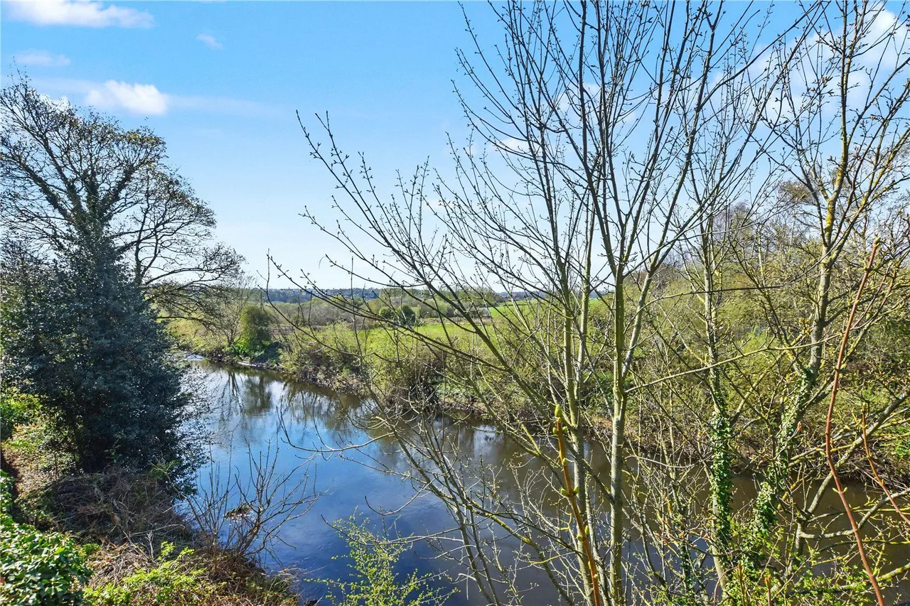 Baxendale Drive, Leeds, LS13, photo 6