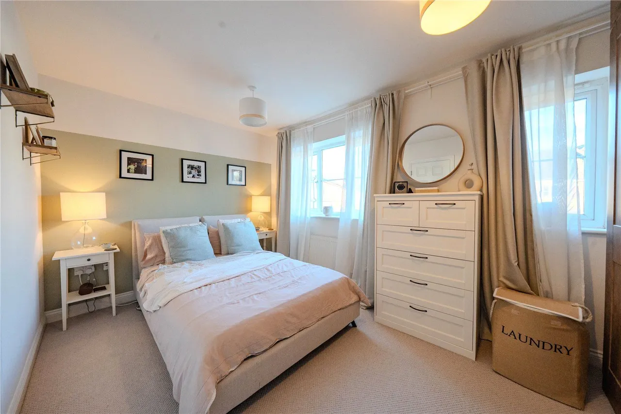 Baxendale Drive, Leeds, LS13, photo 7