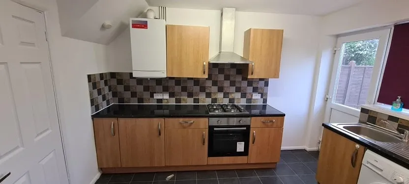 Dedworth Road, Windsor, SL4, photo 3